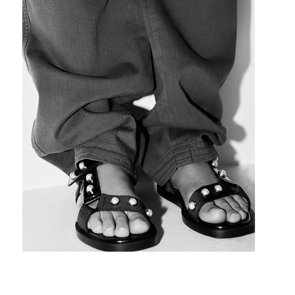 NWT Zara Black Pearl Sandals - Picture 12 of 12